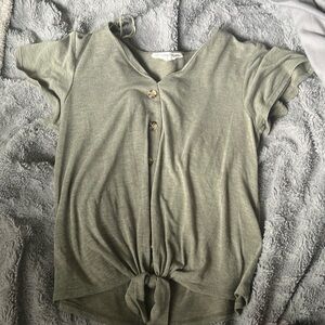 Juniors size small, cute for spring!